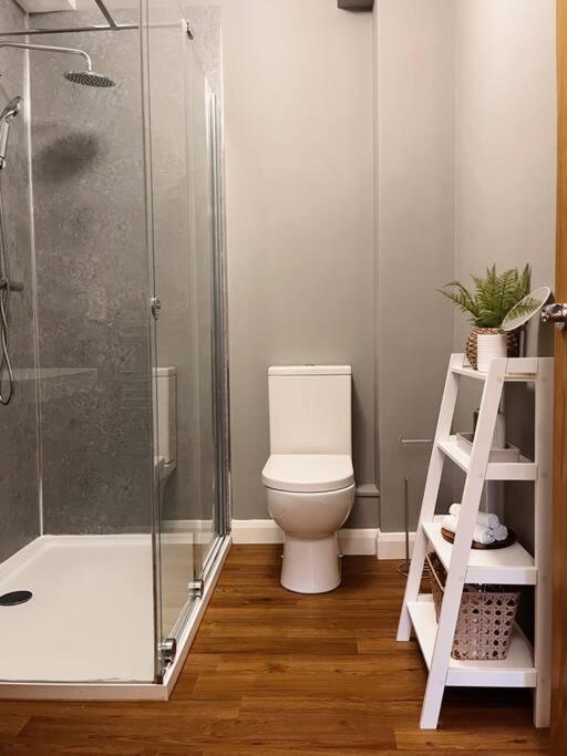 Modern Ground Floor Apartment Todmorden Kültér fotó